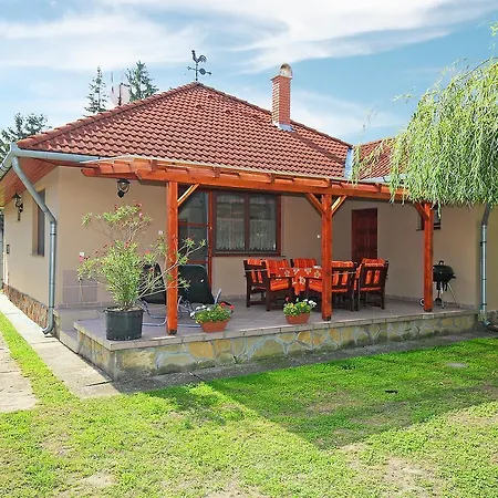 Gaal Apartman