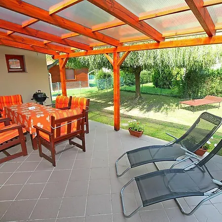 Gaal Apartman Appartamento *